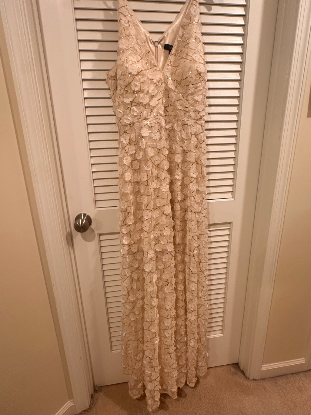 Aqua Ivory Sequin Floral V-Neck Formal Dress